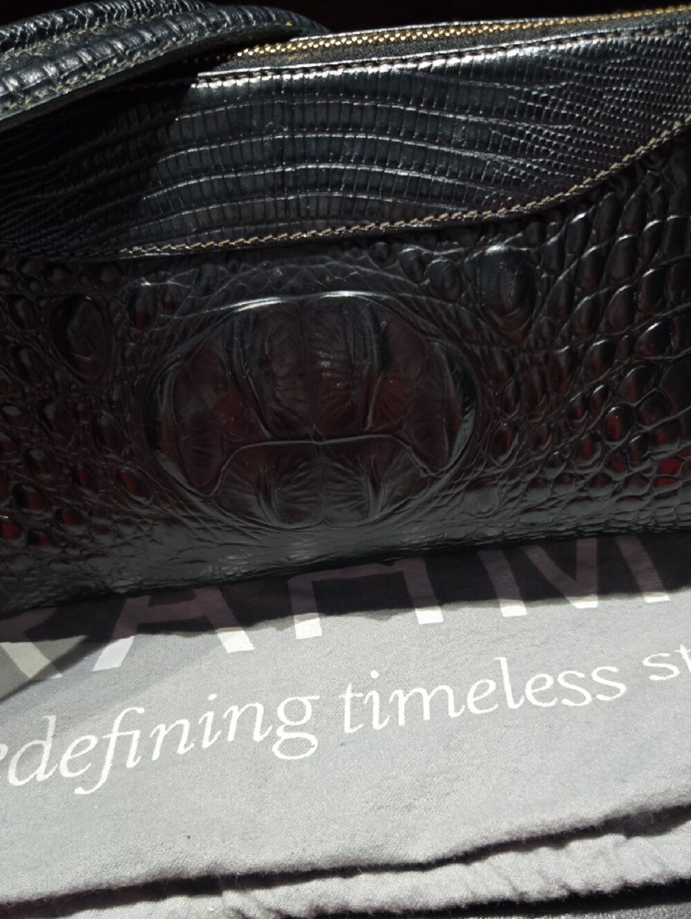 Brahmin ~Black Croc-Embossed Shoulder Bag - Picture 3 of 9
